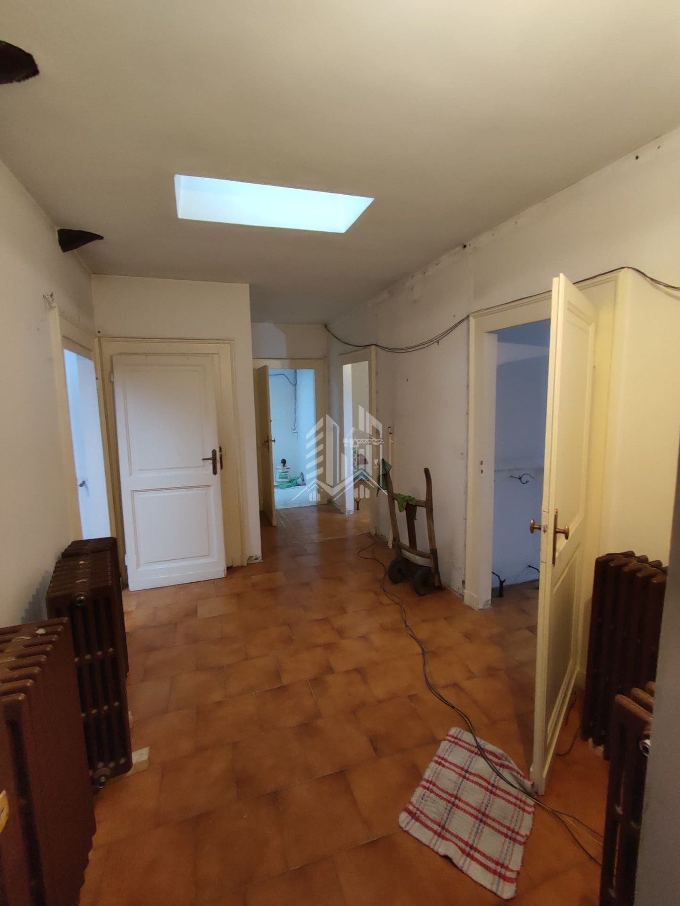 Corso Re Umberto — Prima — distribuzione interna originale da ristrutturare