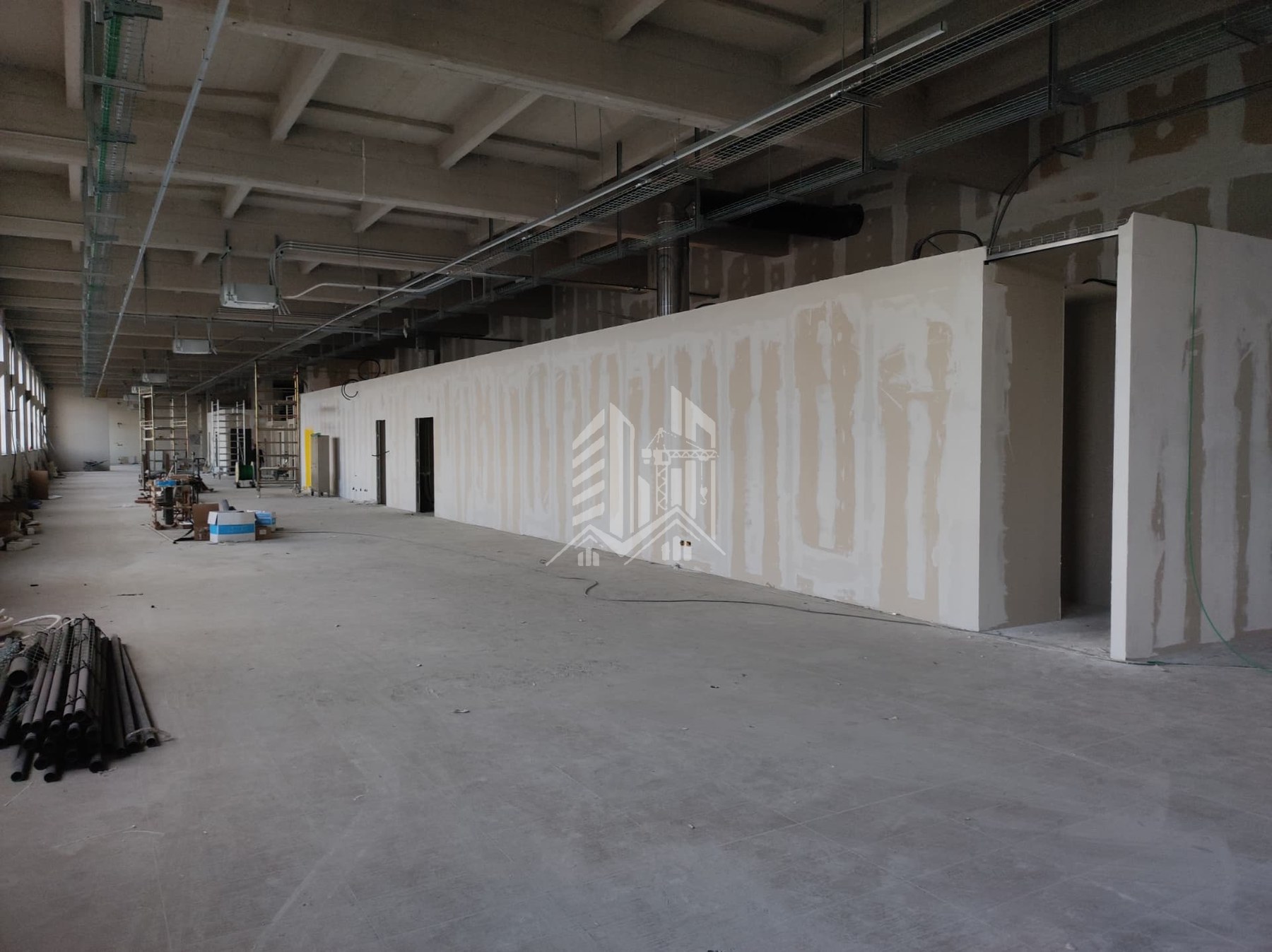Palestra Centro SNOS — Cartongesso rasato e pronto per le verniciature