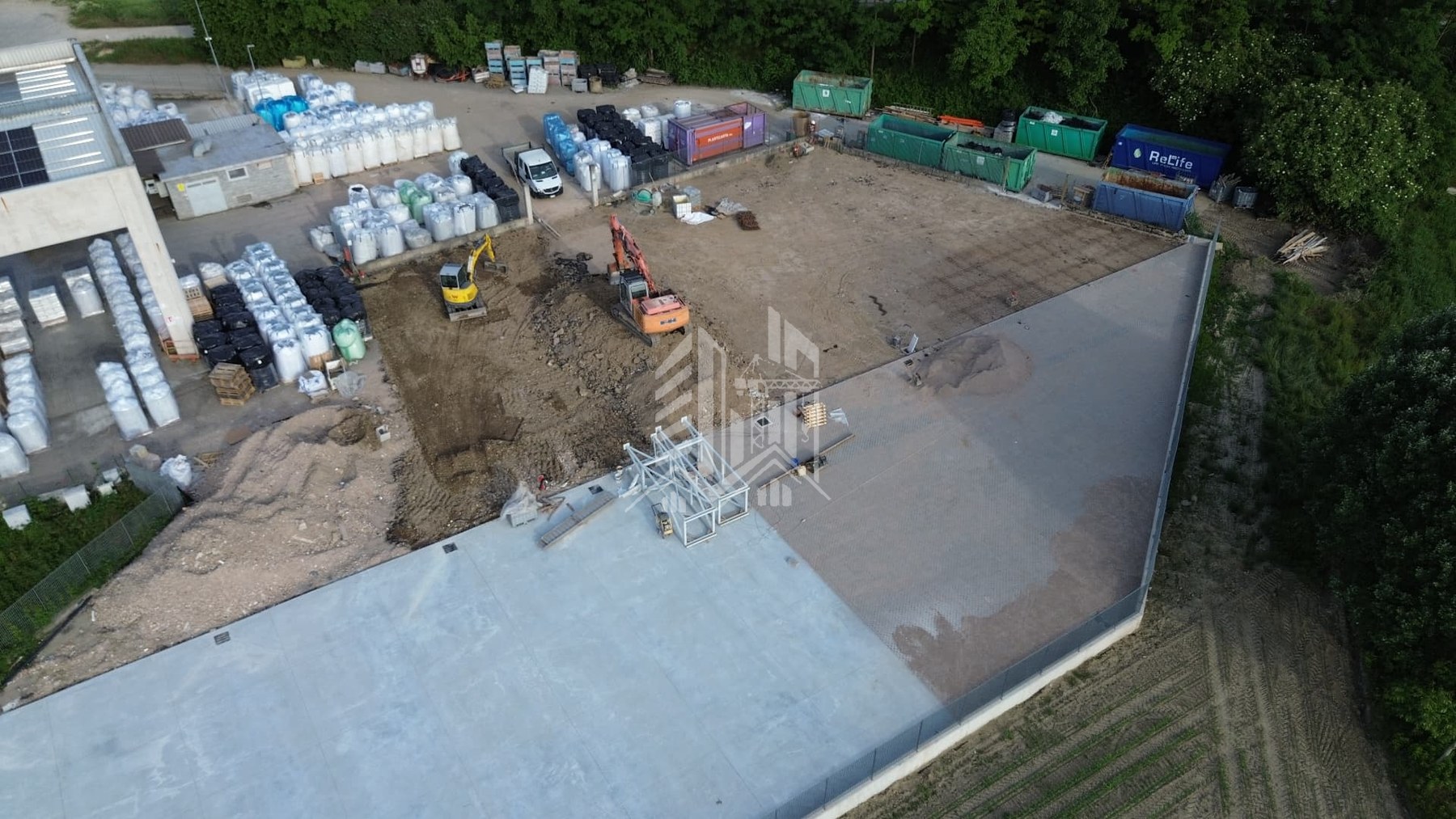 Ampliamento area industriale — Scavi e sottoservizi nella seconda area del cantiere